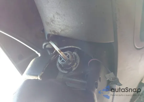 1997 Ford F-150 Lariat/Standard/Xl/Xlt from USA, damaged, VIN 1FTDF1867VKB21294